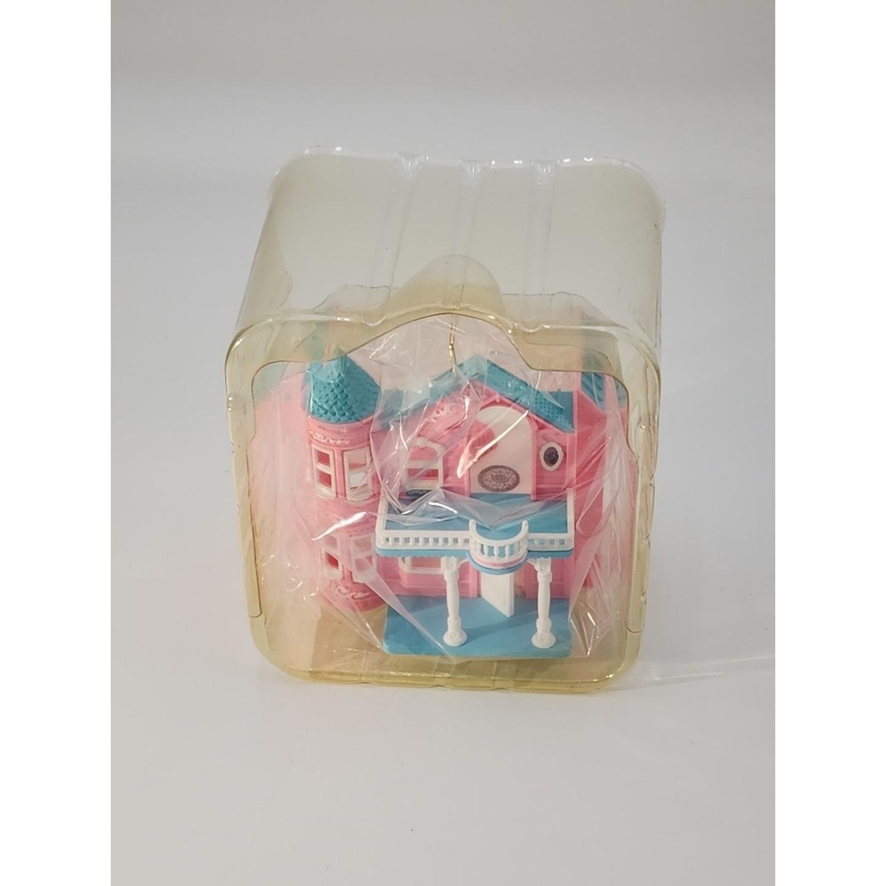 Vintage 1999 New in Box Hallmark Keepsake Christmas Ornament Barbie Dream‎ House - Picture 5 of 9